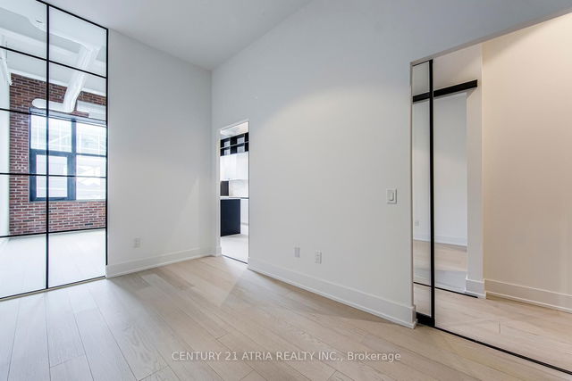 405 - 150 Logan Avenue