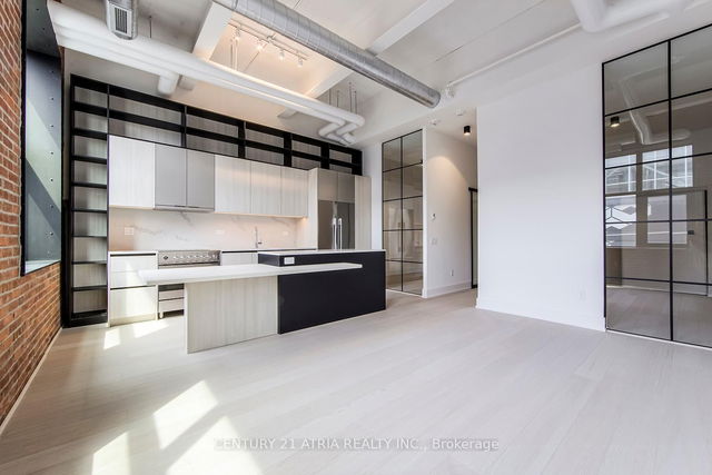 405 - 150 Logan Avenue
