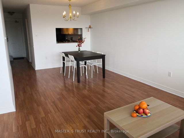 502 - 2365 Kennedy Road