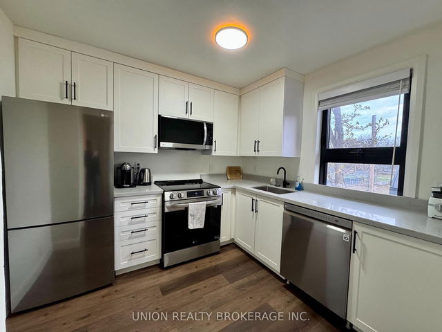 Upper - 2137 Gerrard Street
