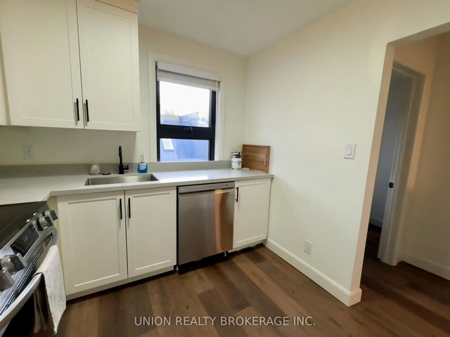 Upper - 2137 Gerrard Street