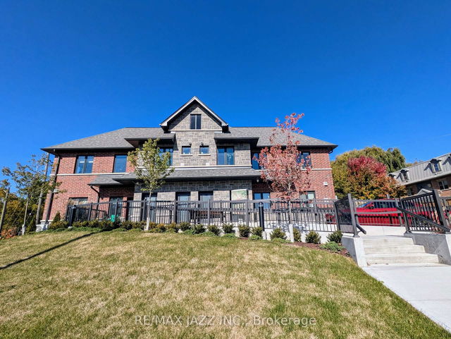 201 - 750 King Street