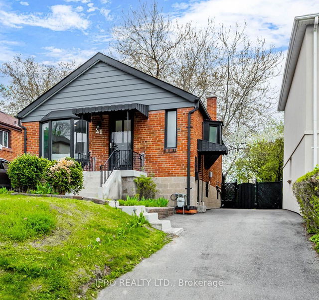 21 Galbraith Avenue