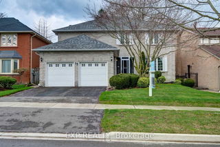 15 Invermarge Drive
