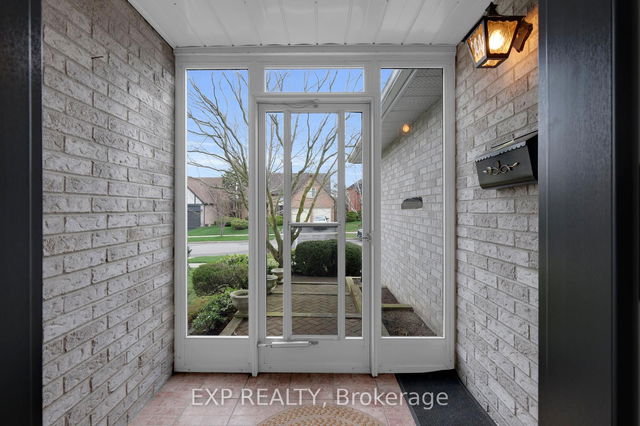 15 Invermarge Drive