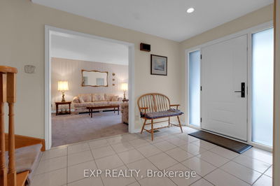 15 Invermarge Dr, Toronto - Centennial Scarborough image-0-3