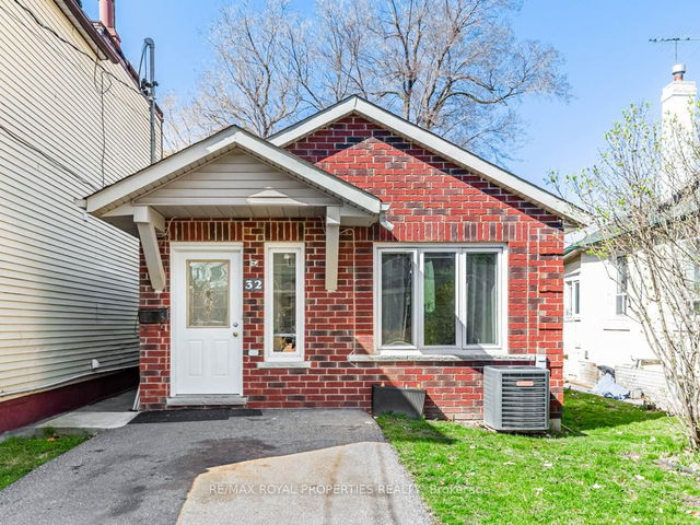 32 St Dunstan Drive