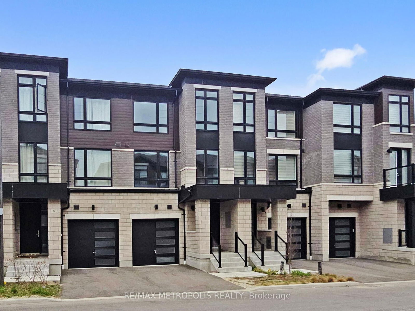 Property at 6 Lake Trail