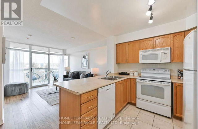 409 - 1600 Charles Street