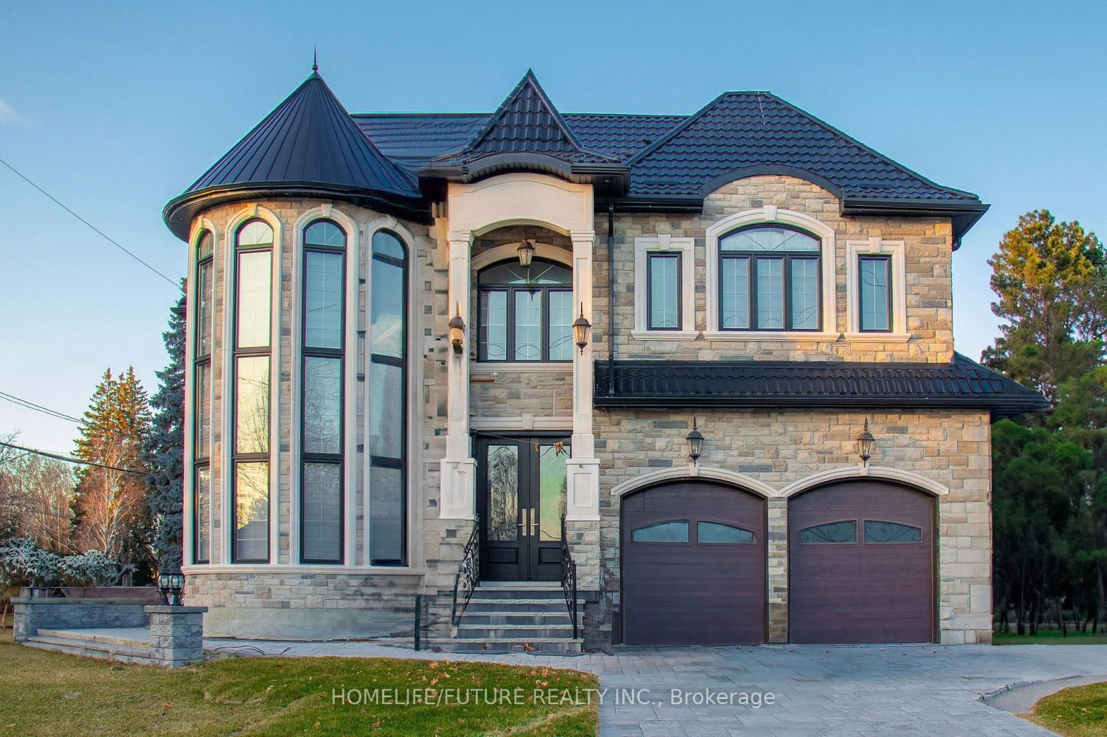 Property at 188 Old Harwood
