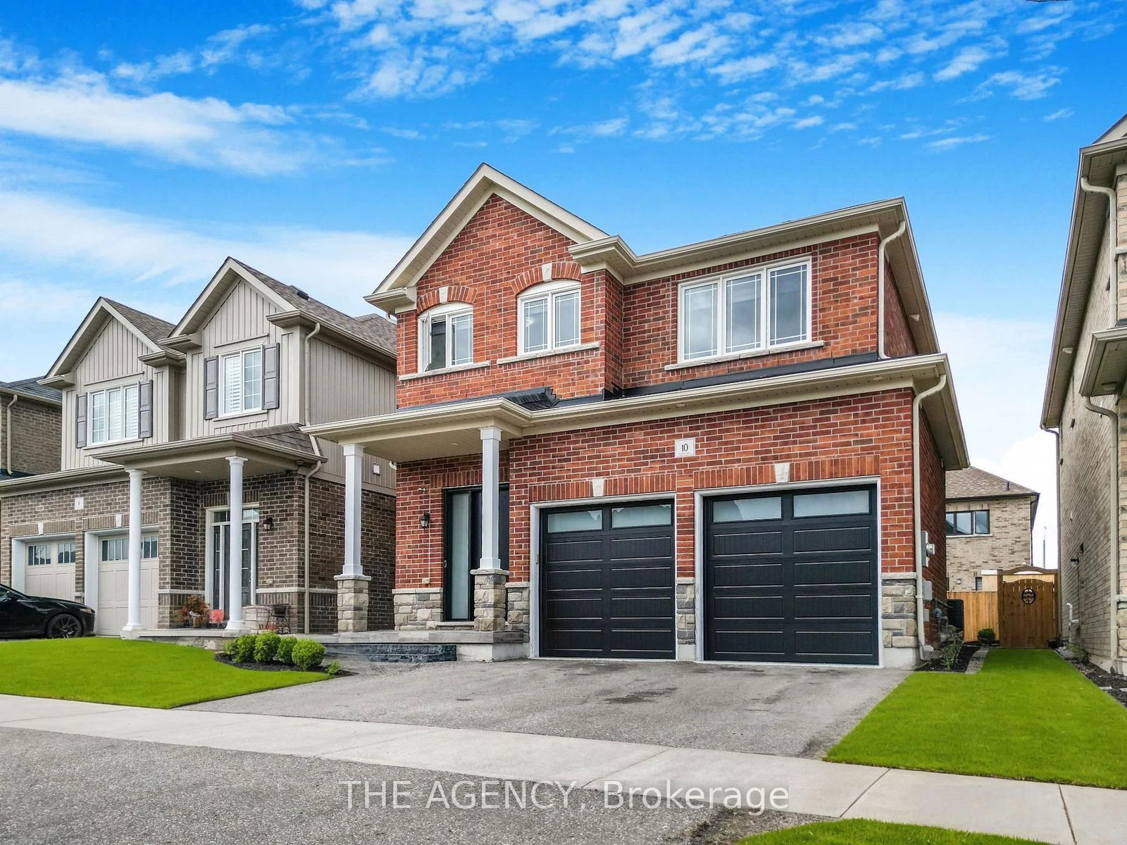 Detached House for sale at 10 Moses Crescent, Clarington, Bowmanville, L1C 0T7 - MLS: E12129226