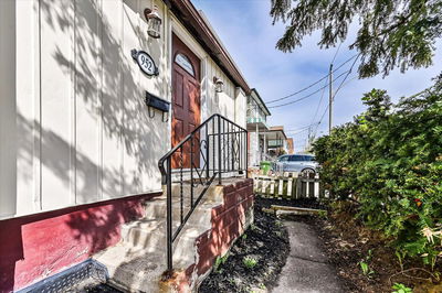 952 Greenwood Ave, Toronto - Danforth Village-East York image-0-3