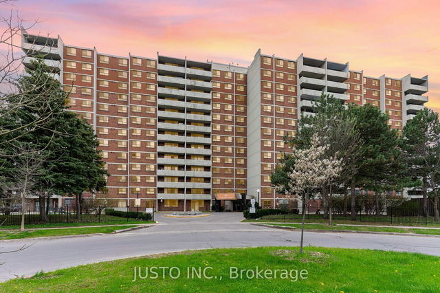 1203 - 10 Stonehill Court