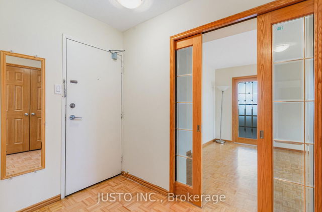 1203 - 10 Stonehill Court