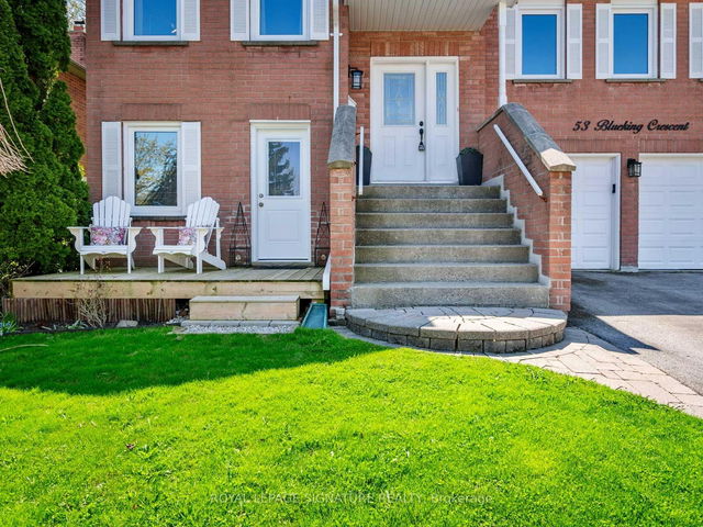 53 Blueking Crescent