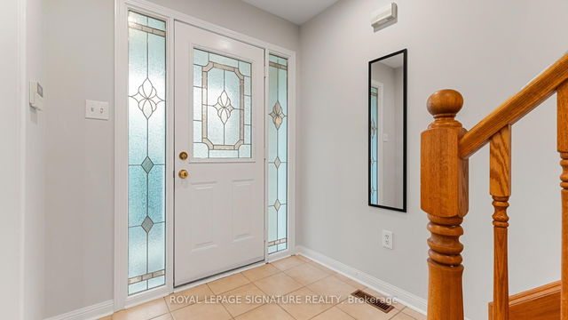 5 Knotwood Crescent