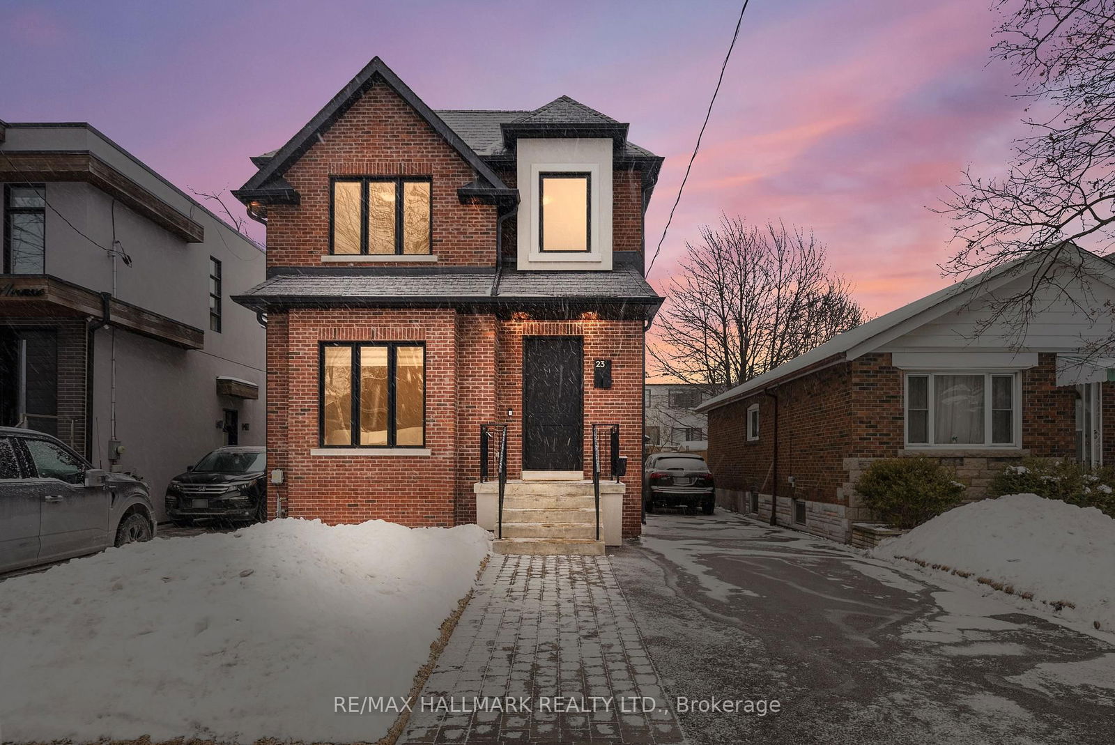 Detached House for sale at 23 Roblin Avenue, Toronto, East York, M4C 3P7 - MLS: E12130024