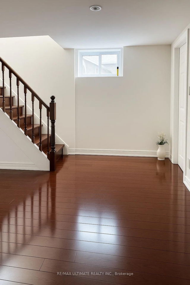 Lower - 95 Porchester Drive