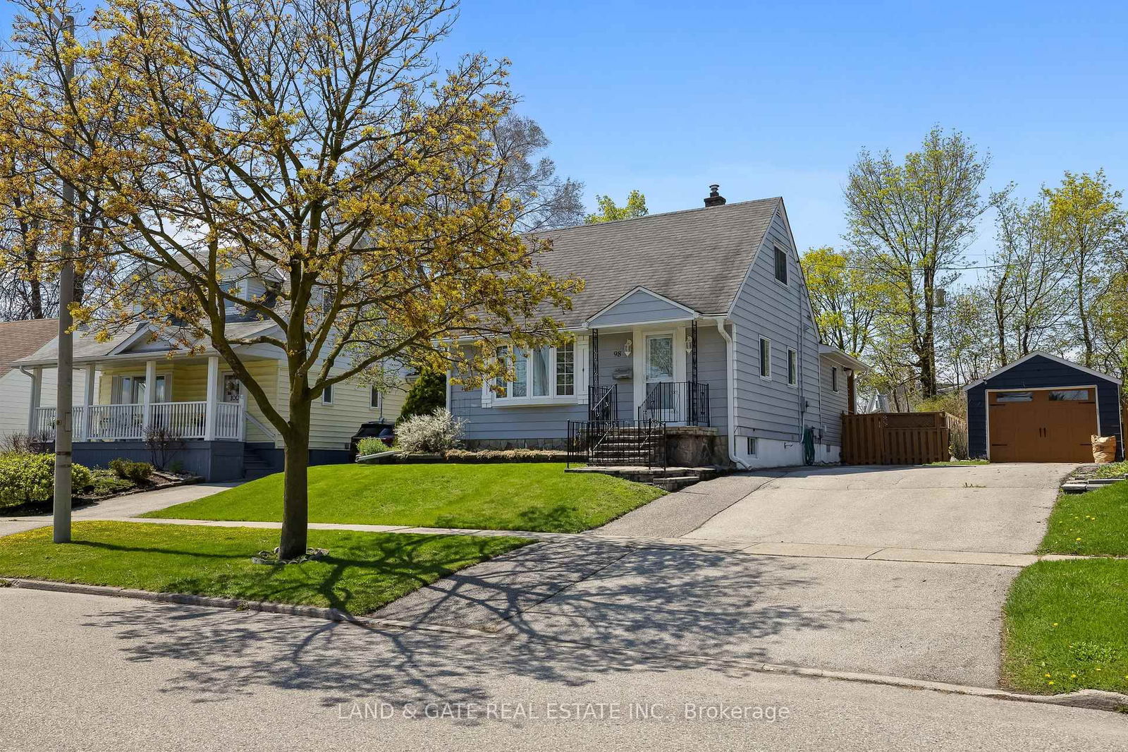 Property at 98 Admiral