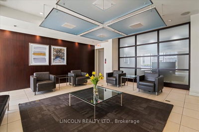 Unit 815 — 36 Lee Centre Dr, Toronto - Woburn image-0-3