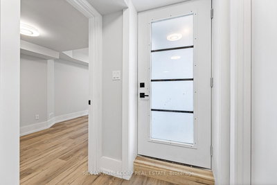 Semi-Detached House leased at 4-108 Enderby Road, Toronto, Ontario, M4E 2S5 - East End-Danforth - MLS: E12130633