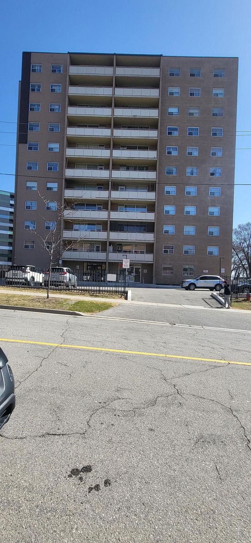home for lease on 1103-207 Galloway Road