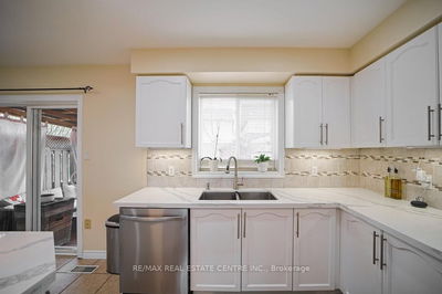 62 Kilgannon Ave, Clarington - Courtice image-0-4