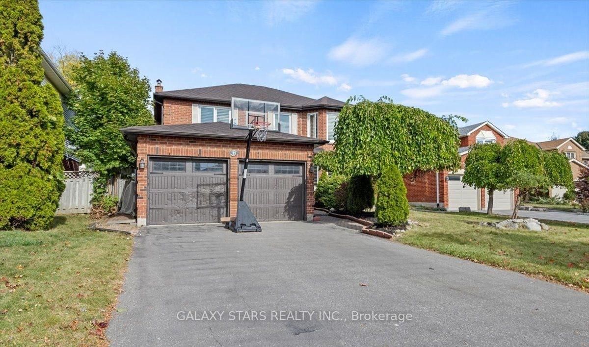 Building at 11 Chatsworth Crescent, Whitby, Rolling Acres