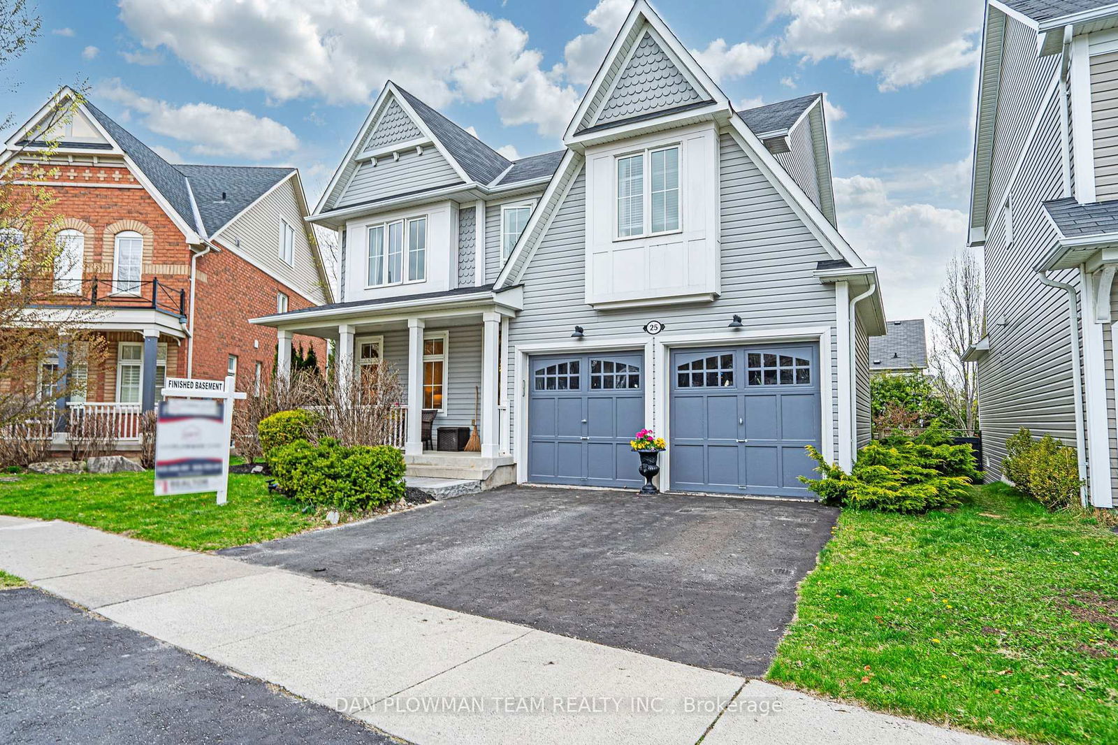 Property at 25 Strandmore