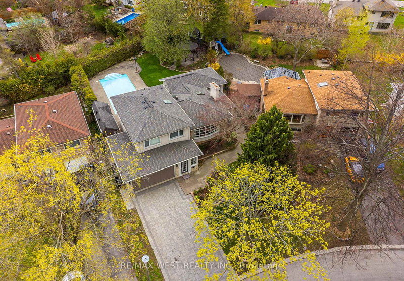 3 Wythenshawe Wood, Toronto, M1E 1H1 | Image 2