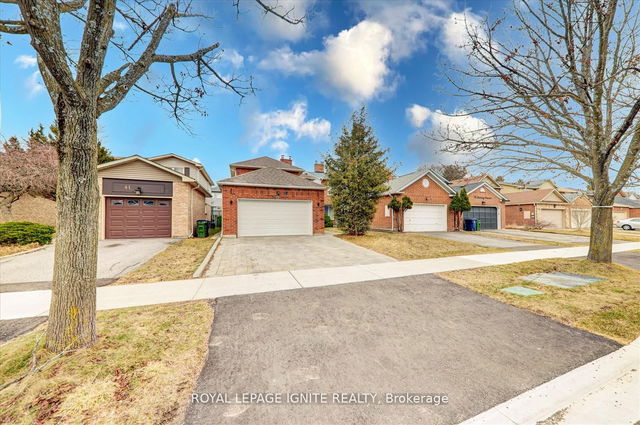 39 Maberley Crescent