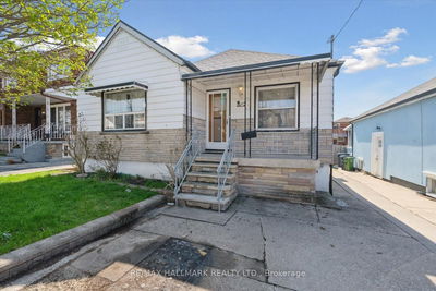 134 Magnolia Ave, Toronto - Kennedy Park image-0-1