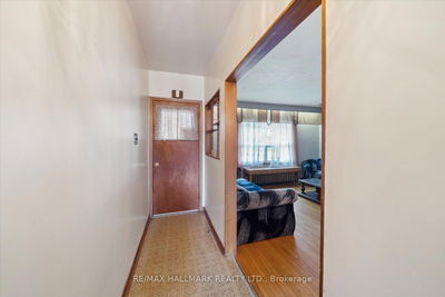 134 Magnolia Ave, Toronto - Kennedy Park image-0-4