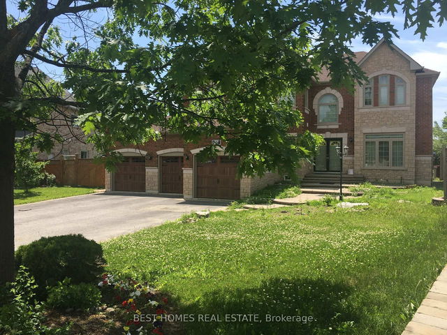 1727 Hadrian Crt Court