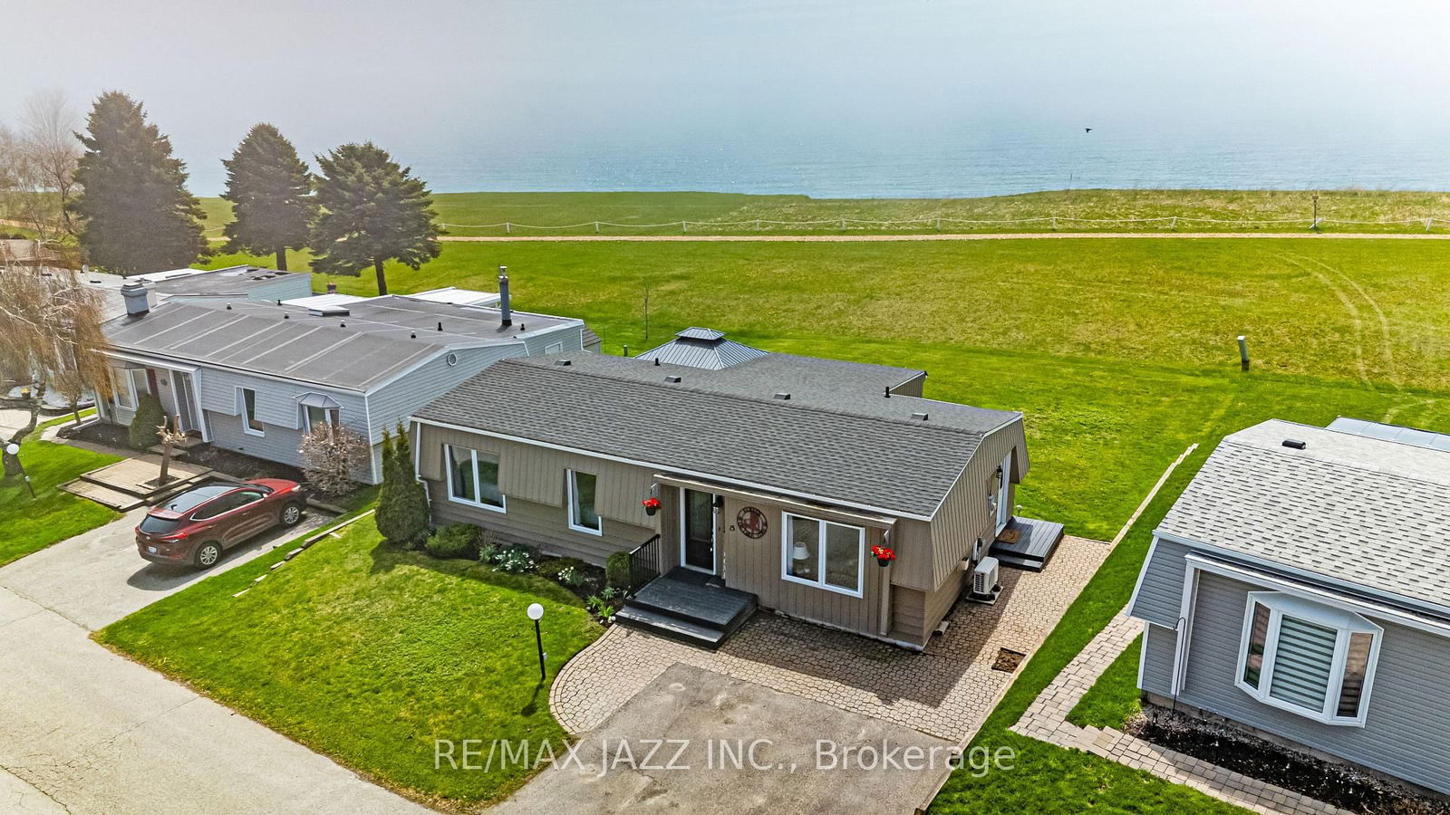 Property at 15 Bluffs