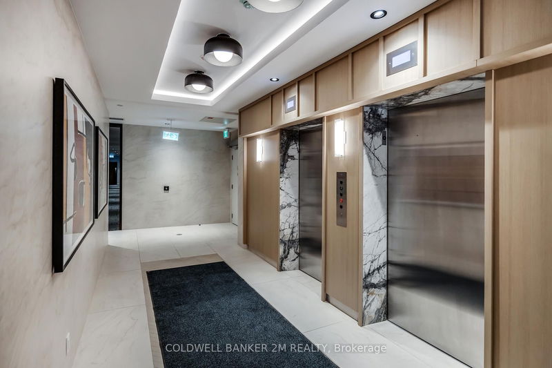 Room2