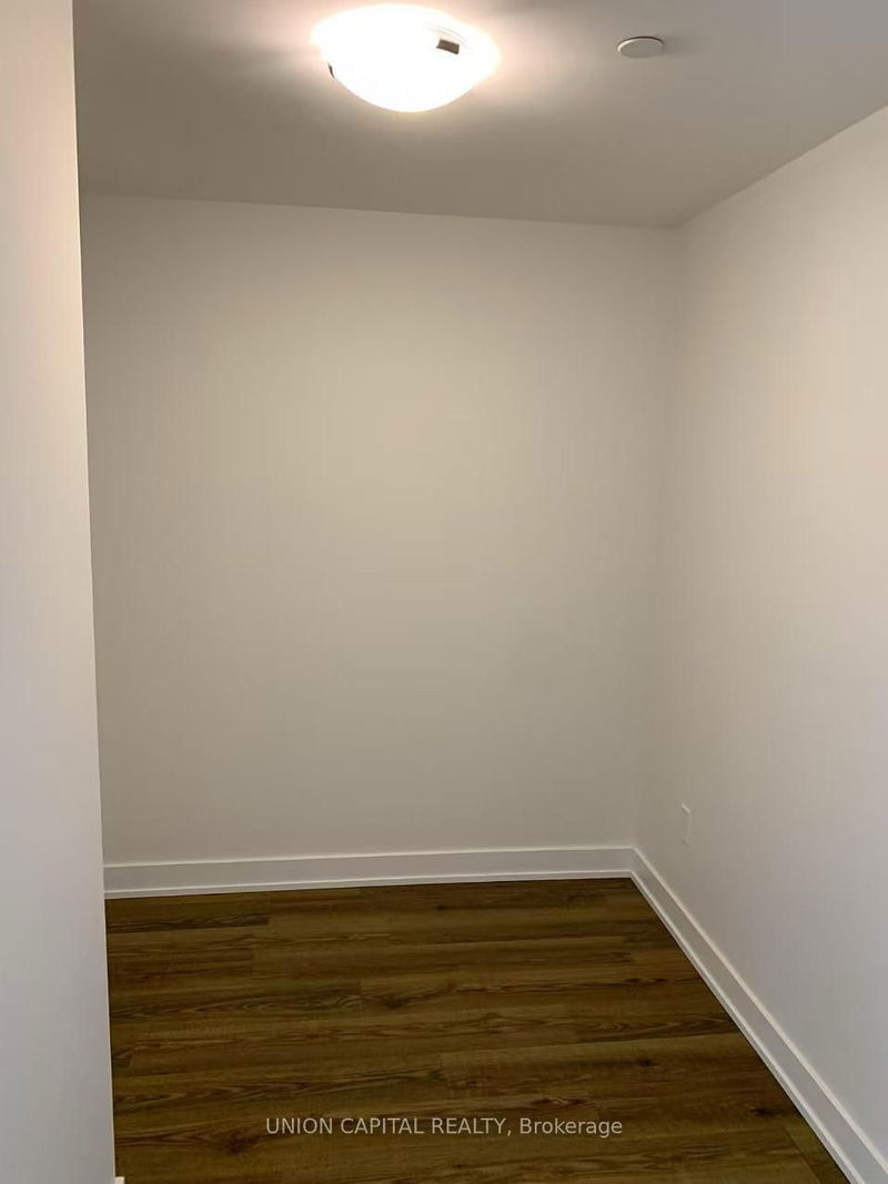 Room2