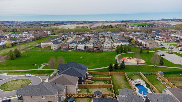 551 Askew Court