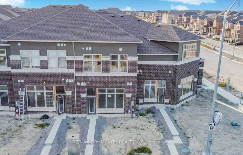 1126 Baltic Lane, Pickering, L1X 0G9 | Image 2