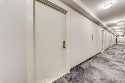 Unit 2208 — 2550 Simcoe St, Oshawa - Windfields image-0-3