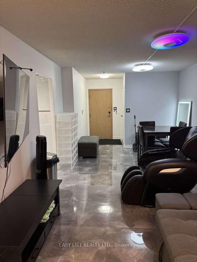 909 - 88 Corporate Drive