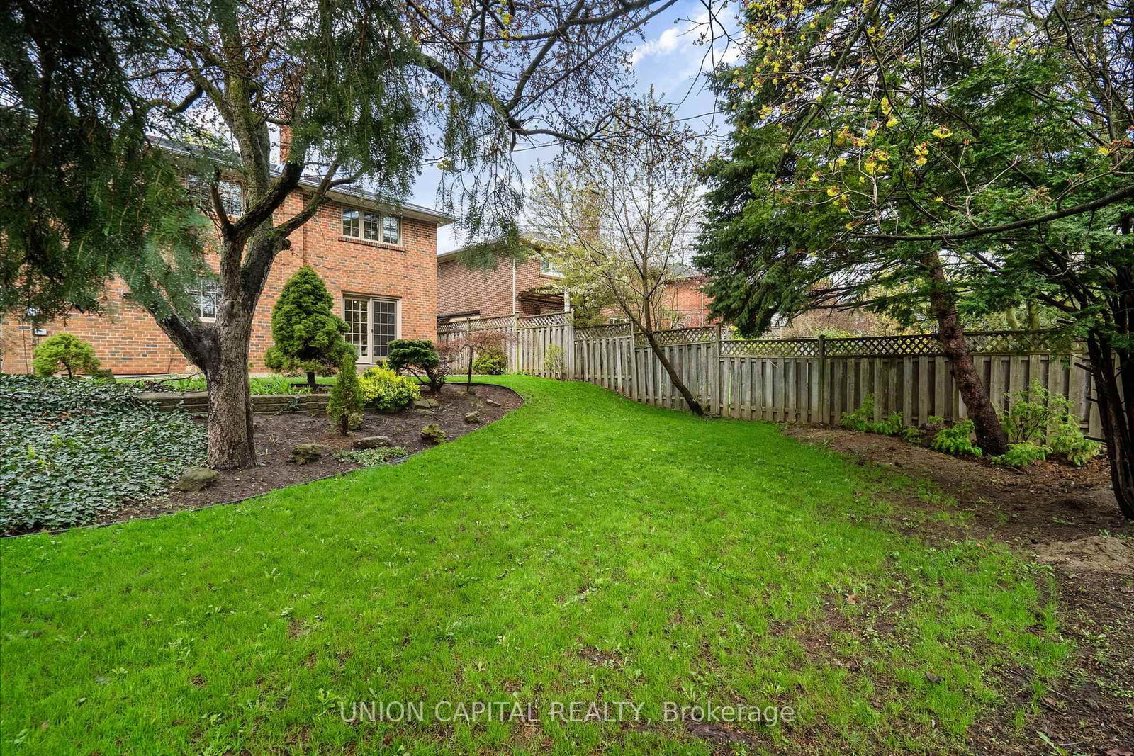 Listing Image 48