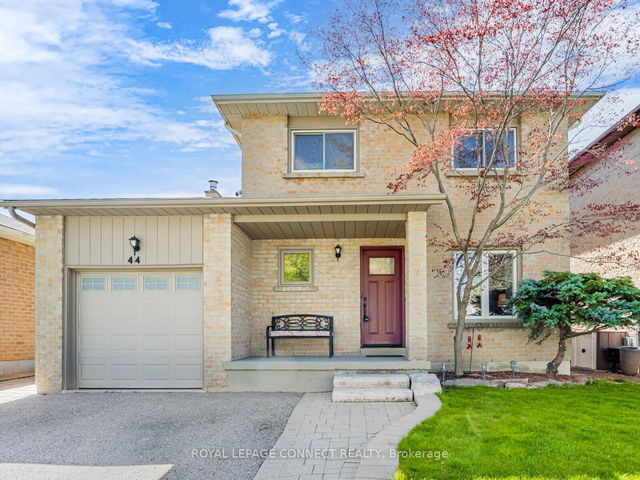 44 Regency Crescent