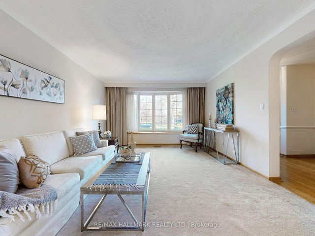 41 Redcastle Crescent