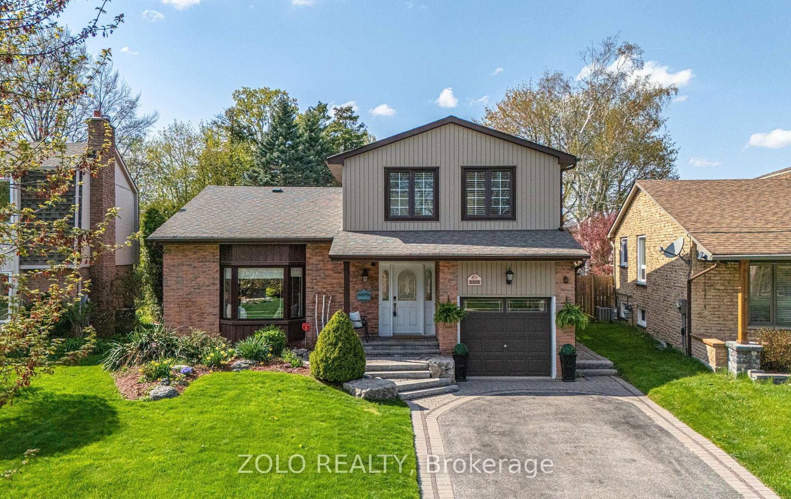 Property at 1922 Bowler