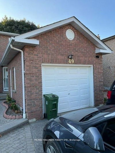 49 Halfmoon Sq, Toronto - Highland Creek image-0-1
