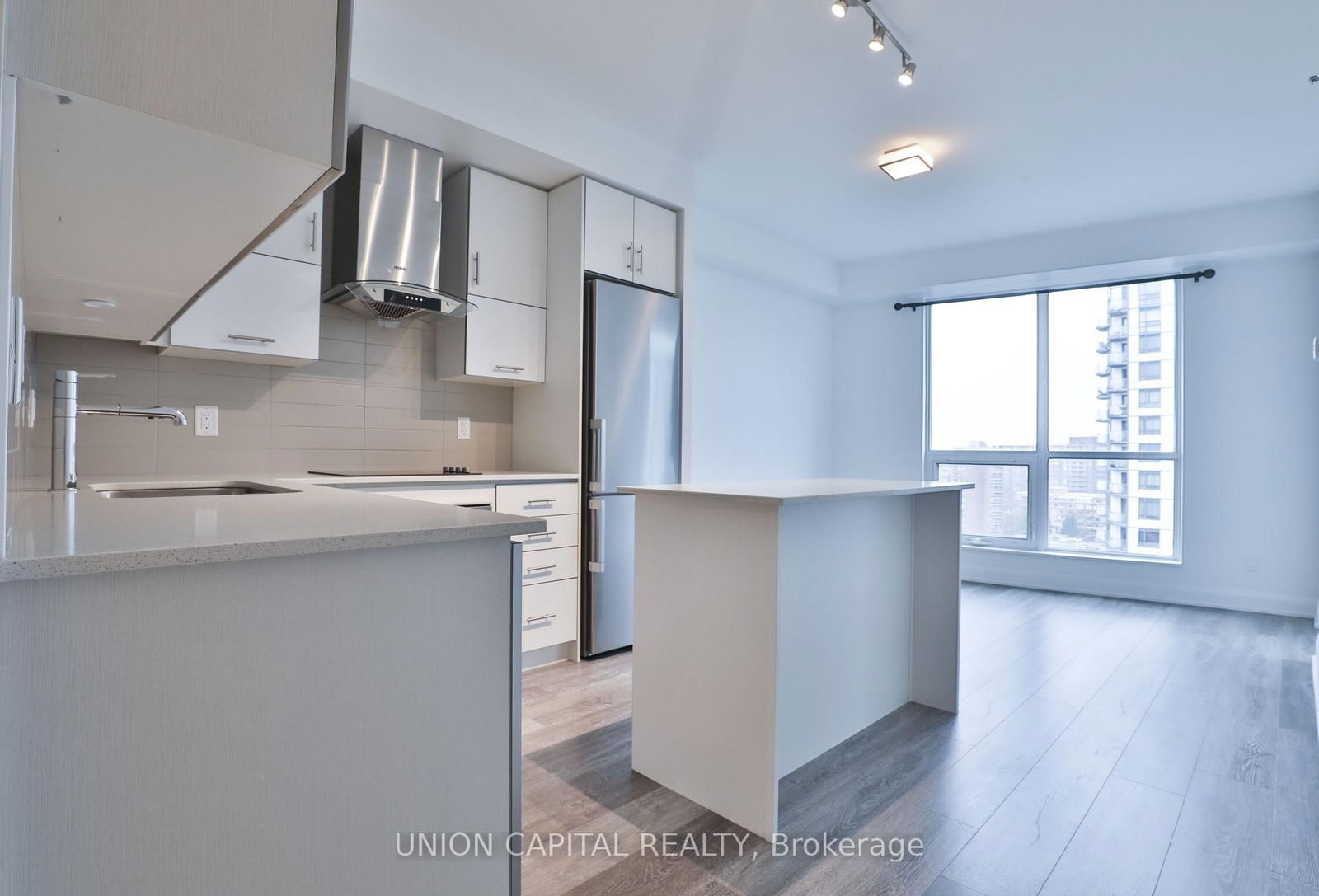 Condo for lease at 1213-195 Bonis Avenue, Toronto, Tam O'Shanter-Sullivan, M1T 0A5 - MLS: E12133174