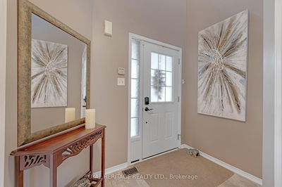 165 Brookhouse Dr, Clarington - Newcastle image-0-3