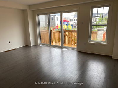 1 King George Way, Clarington - Bowmanville image-0-1
