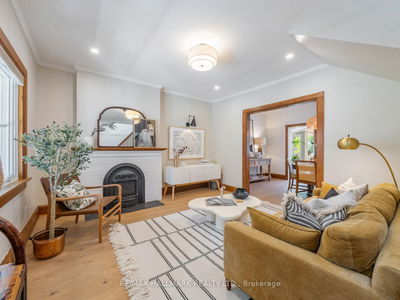 24 Meadow Ave, Toronto - Birchcliffe-Cliffside image-0-4
